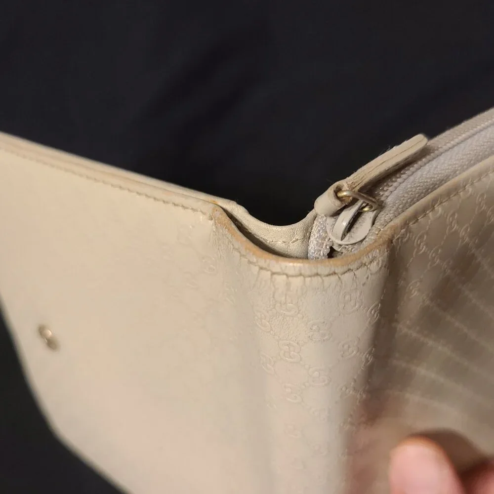 Gucci Microguccissima Compact Wallet - Picture 3 of 12